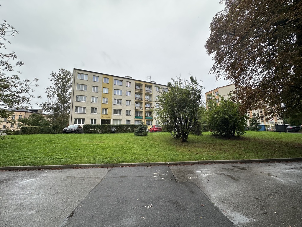 Mieszkanie Sprzedaż Sosnowiec Pogoń Szpaków, pow. 55 m2 | zdjęcie 2 | szukajlokum.pl
