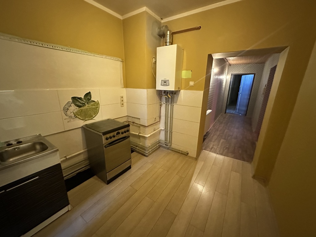 Dom Sprzedaż Chorzów Batory Farna, pow. 1130 m2 | zdjęcie 2 | szukajlokum.pl